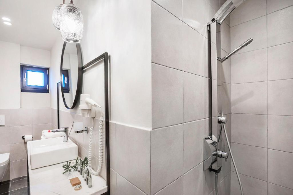 Hotel Elies 33 Bio Retreat (Adults Only 16+)