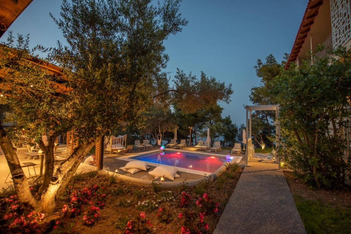 Hotel Elies 33 Bio Retreat (Adults Only 16+)
