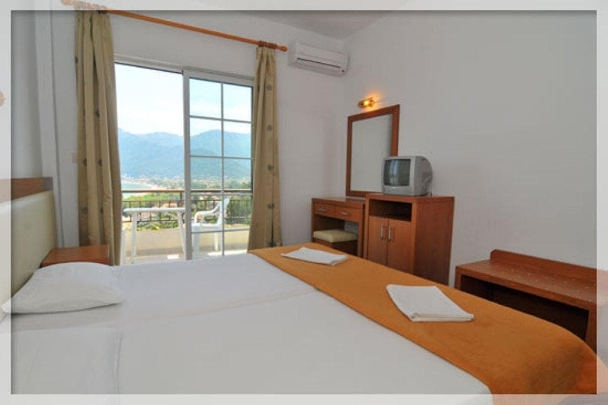 Hotel Emerald