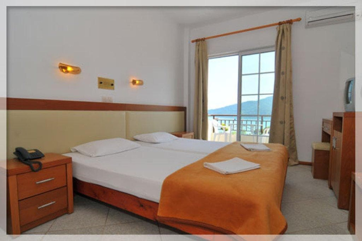 Hotel Emerald