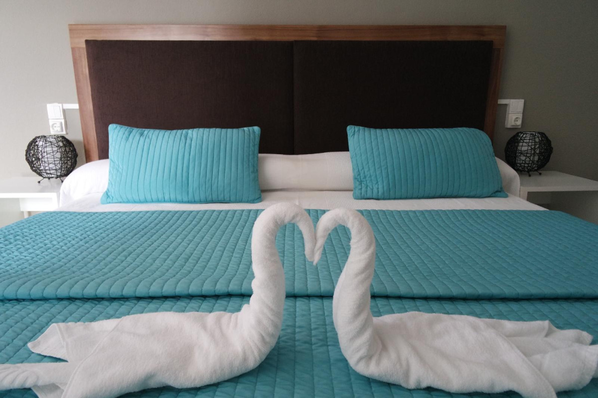 Hotel Es Nautico Suites