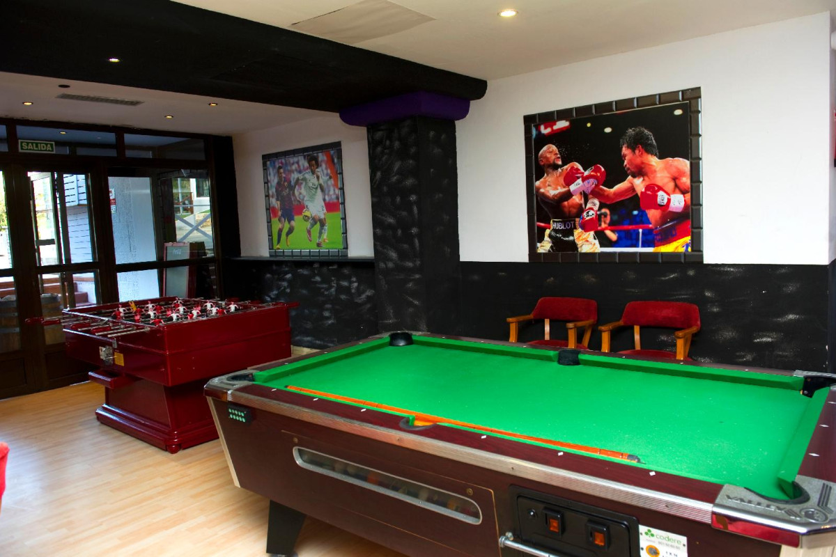 Hotel Es Nautico Suites