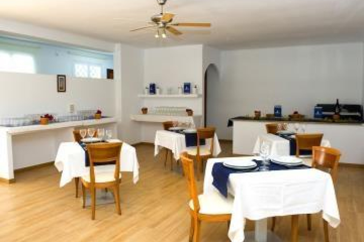 Hotel Es Nautico Suites