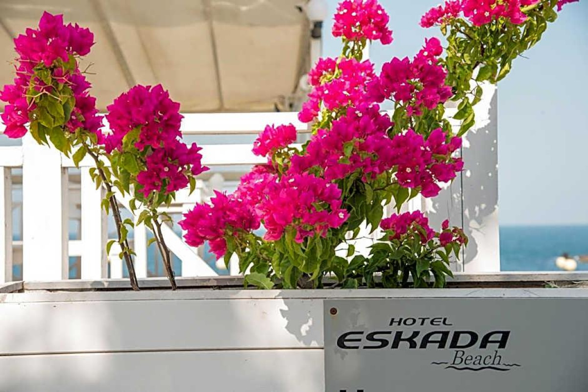 HOTEL ESKADA BEACH
