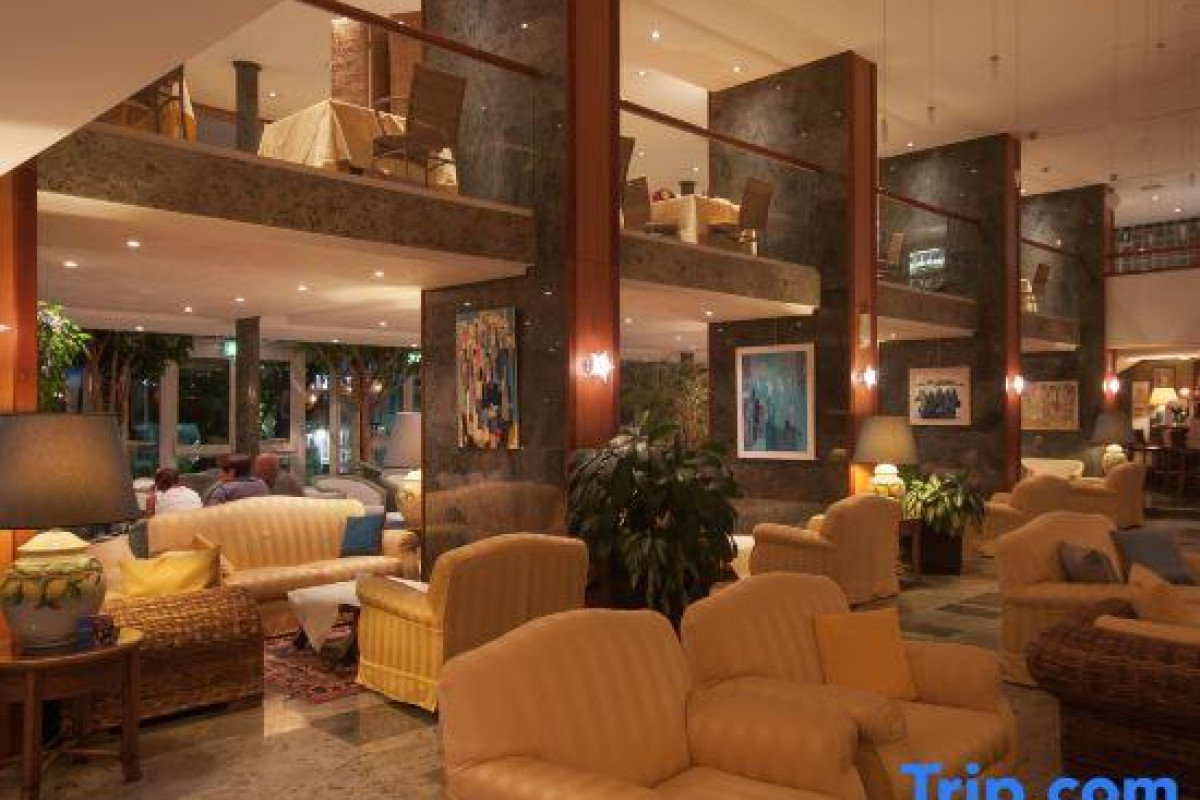 Hotel Excelsior