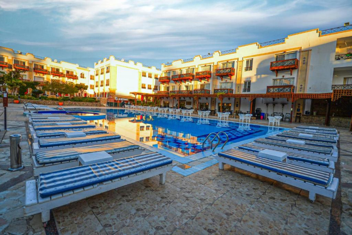 FALCON NAAMA STAR HOTEL_