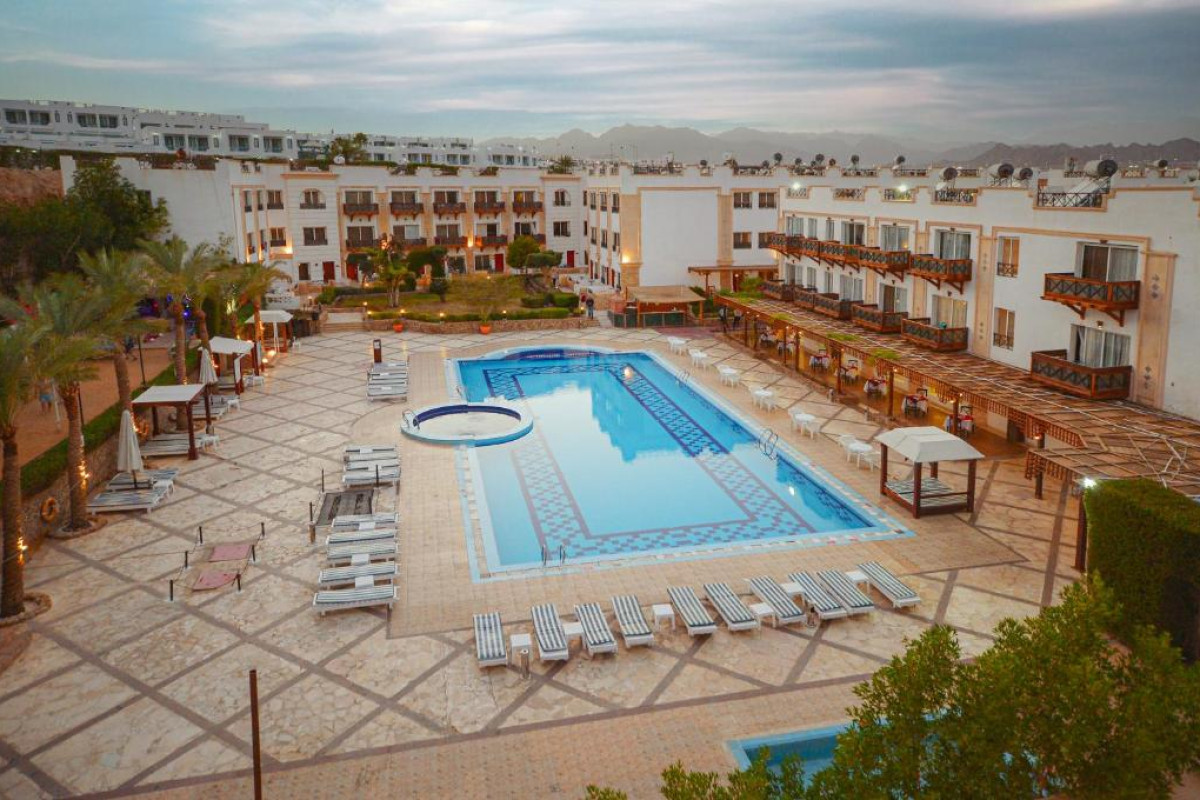 FALCON NAAMA STAR HOTEL_