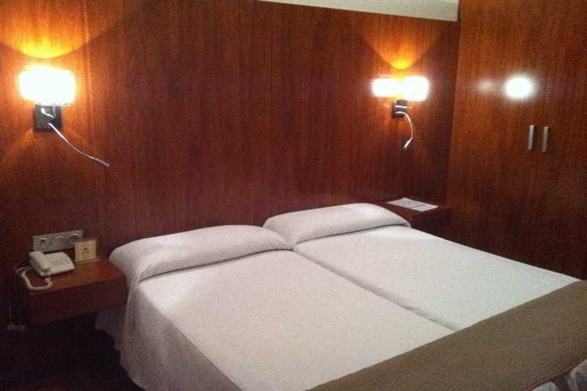 Hotel Familia Conde
