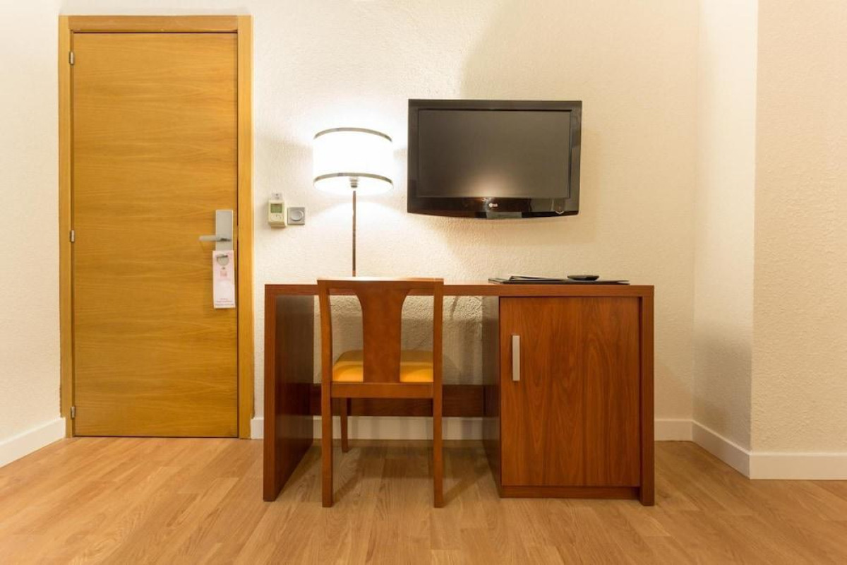 Hotel Familia Conde