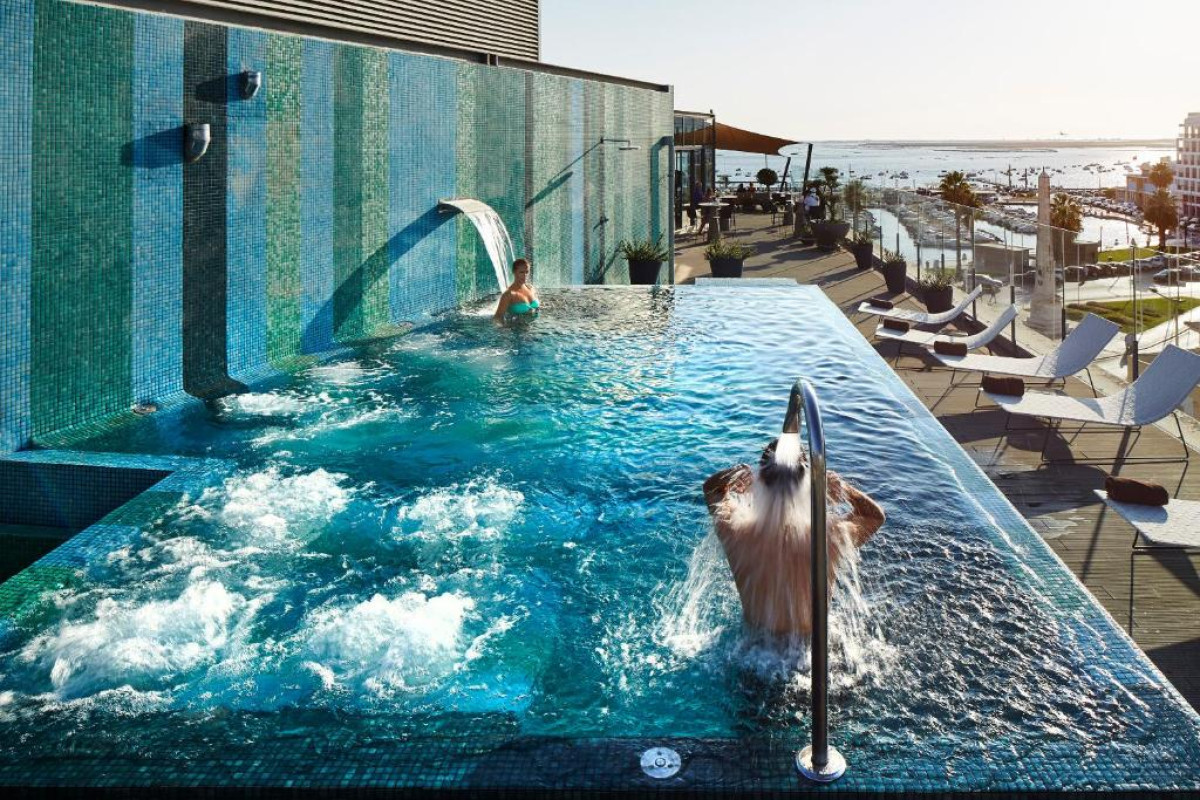 Faro  Beach Club
