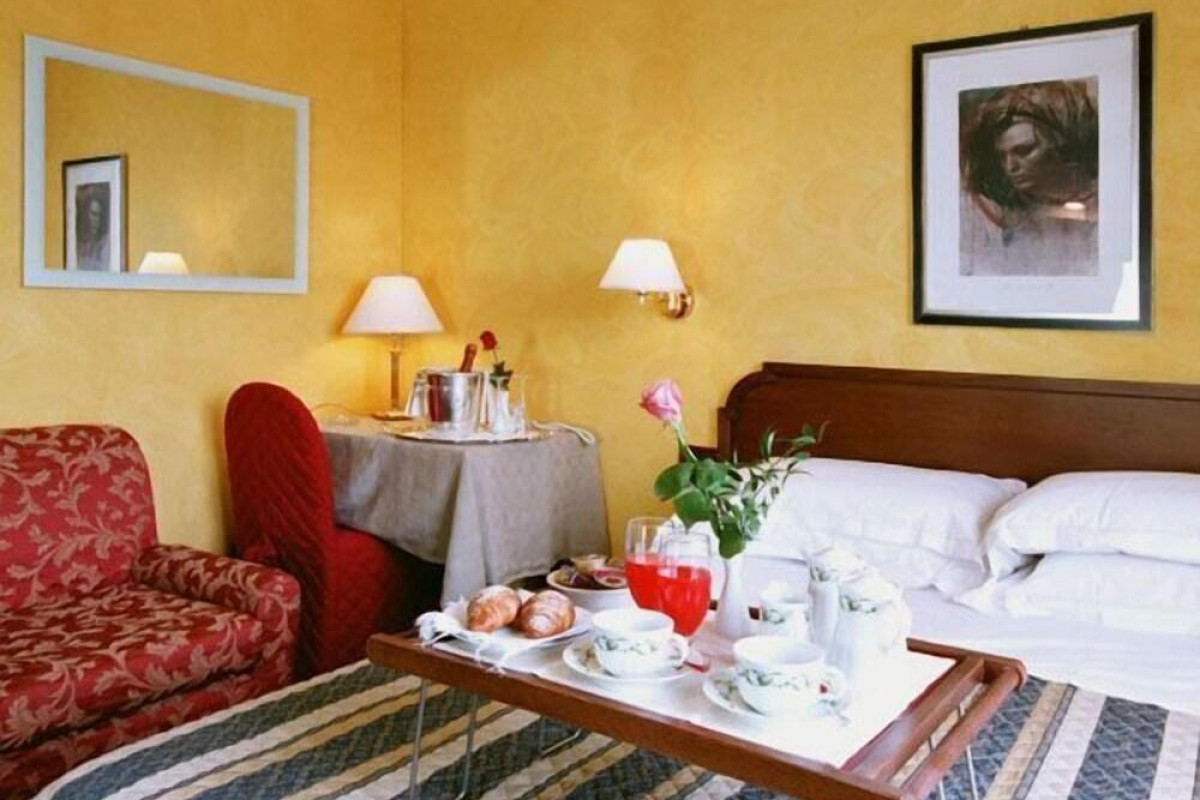 Hotel Ferrari
