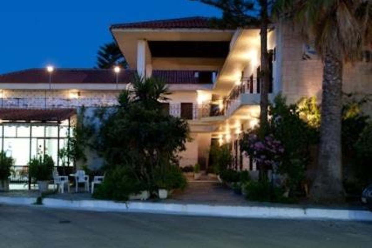 Hotel Finikounda