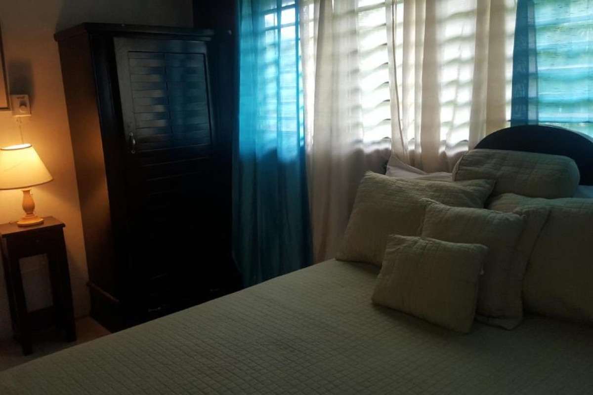 Hotel Firefly Beach Cottages