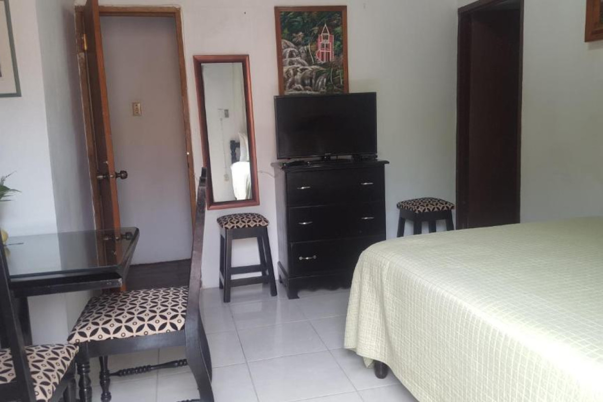 Hotel Firefly Beach Cottages