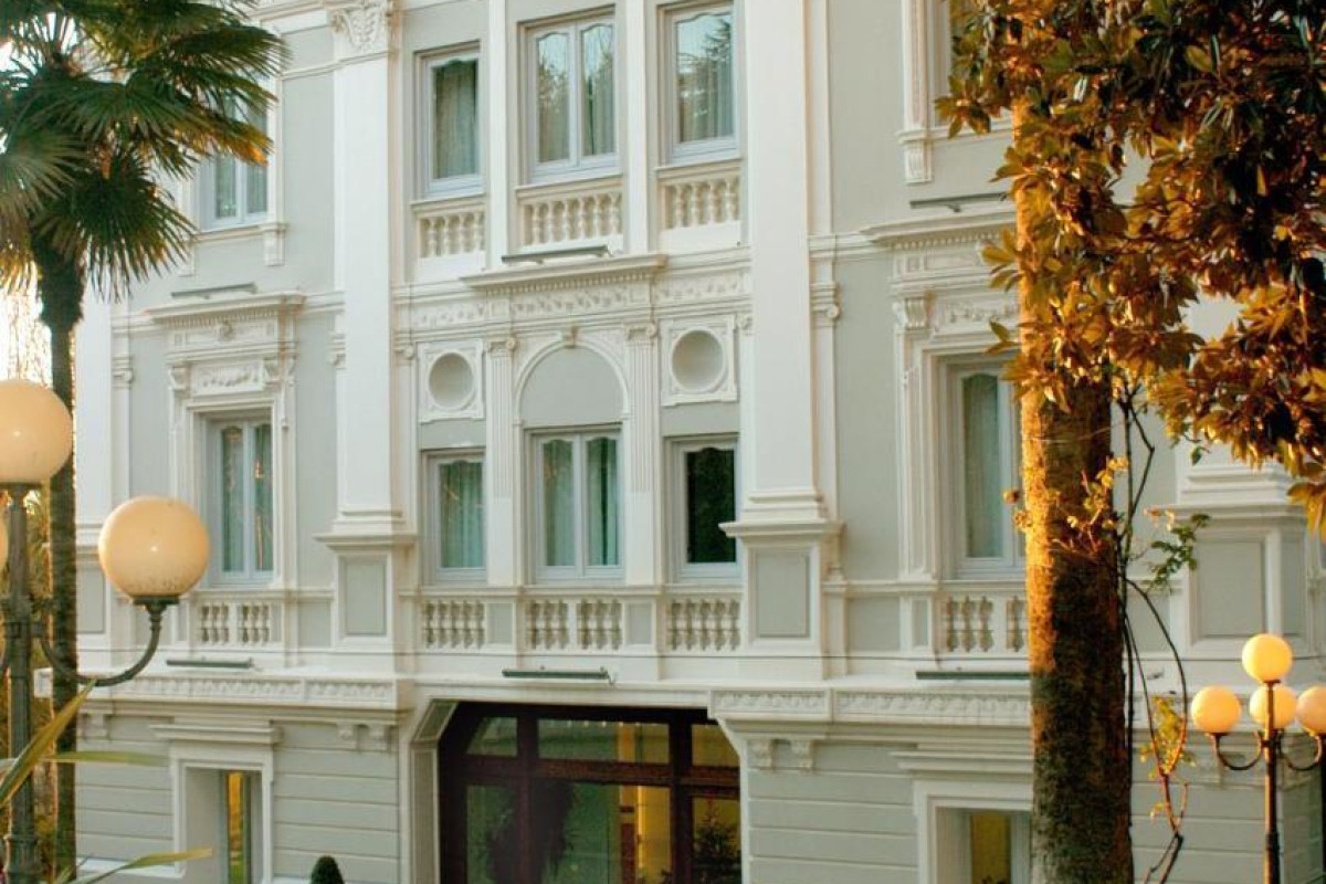 Hotel Flora
