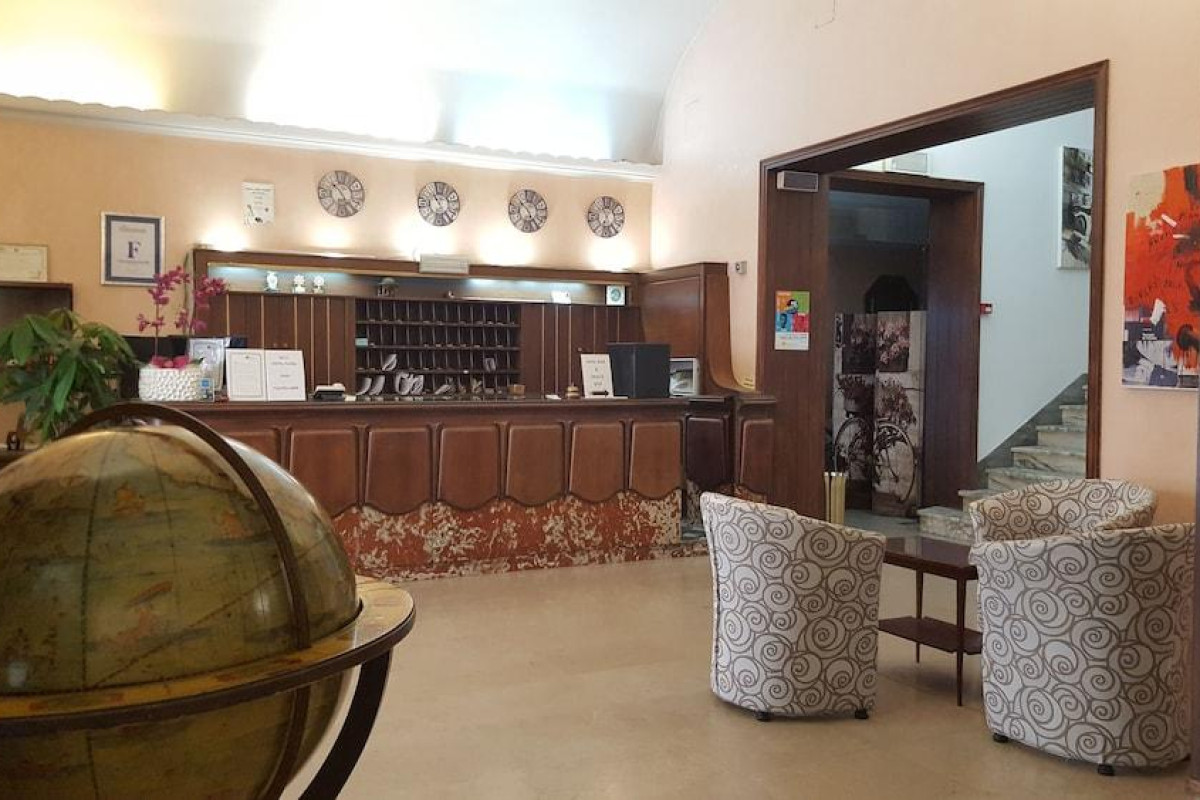 Hotel Flora