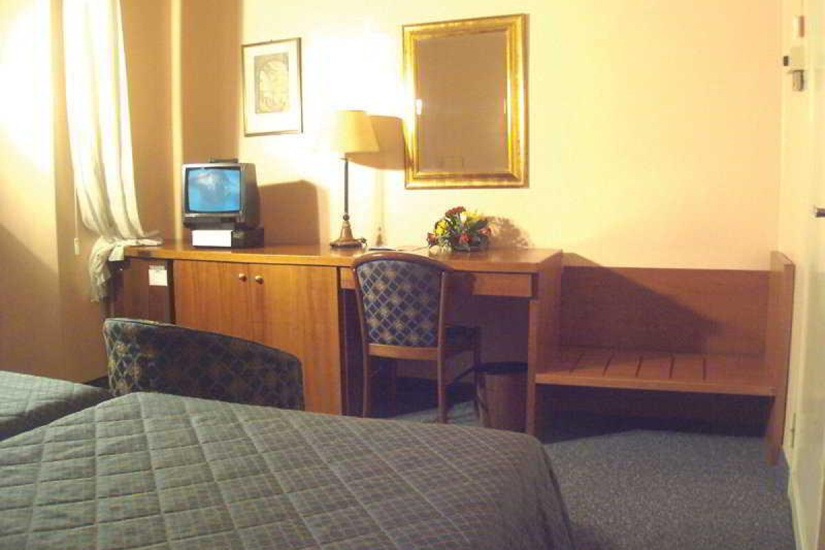 Hotel Flora