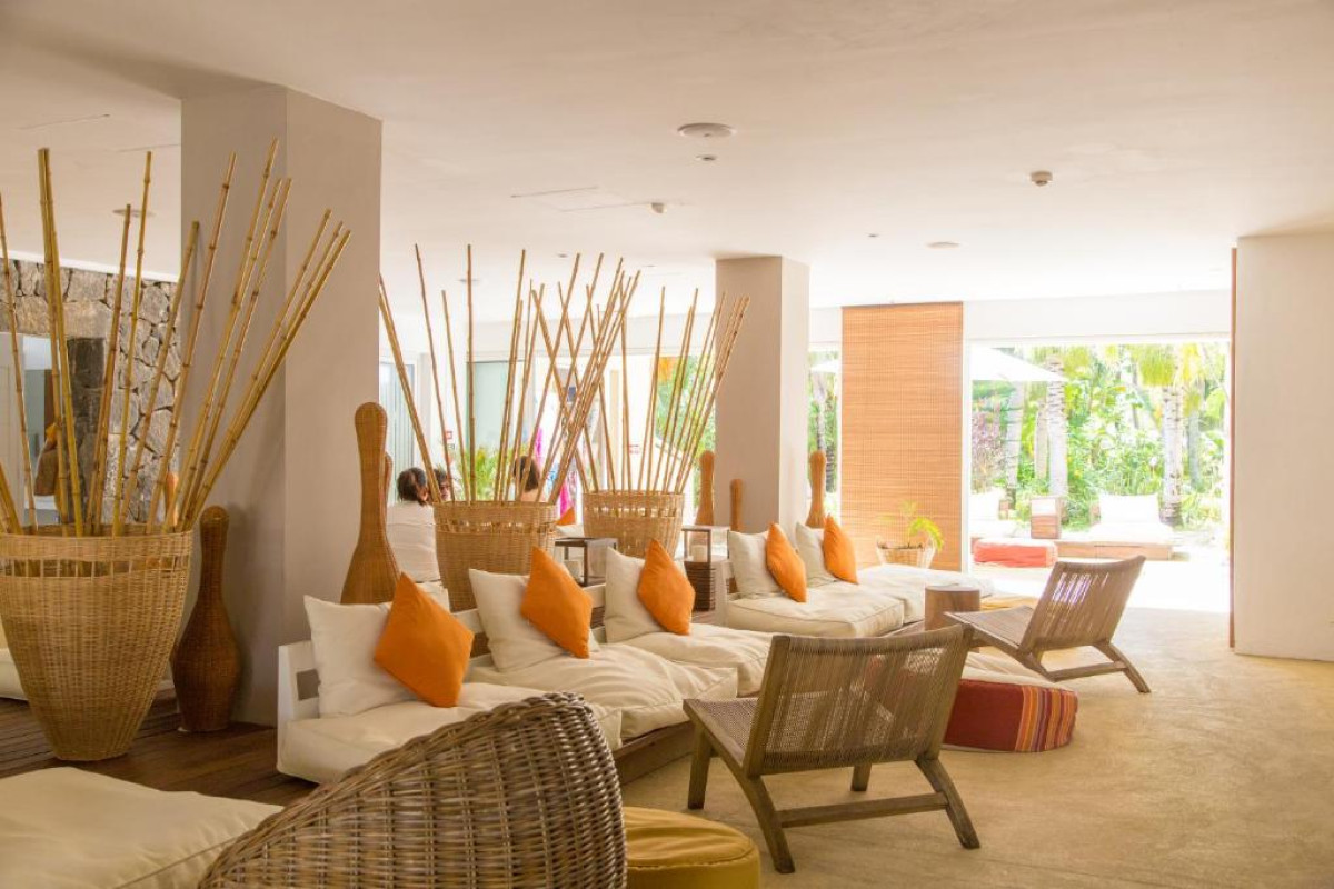 Hotel Friday Attitude  Mauritius