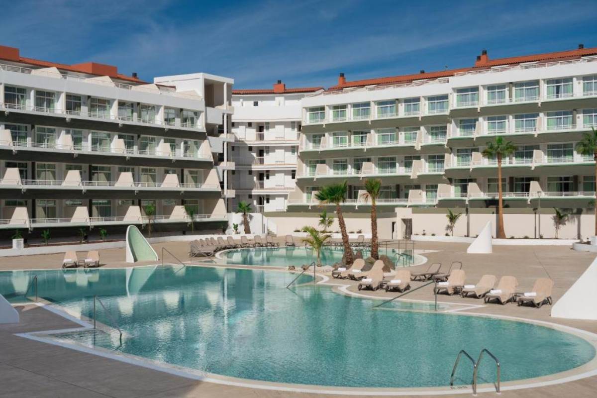 Hotel Gara Suites Golf & Spa