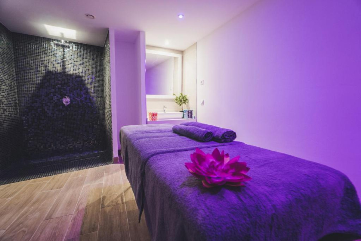 Hotel Gara Suites Golf & Spa