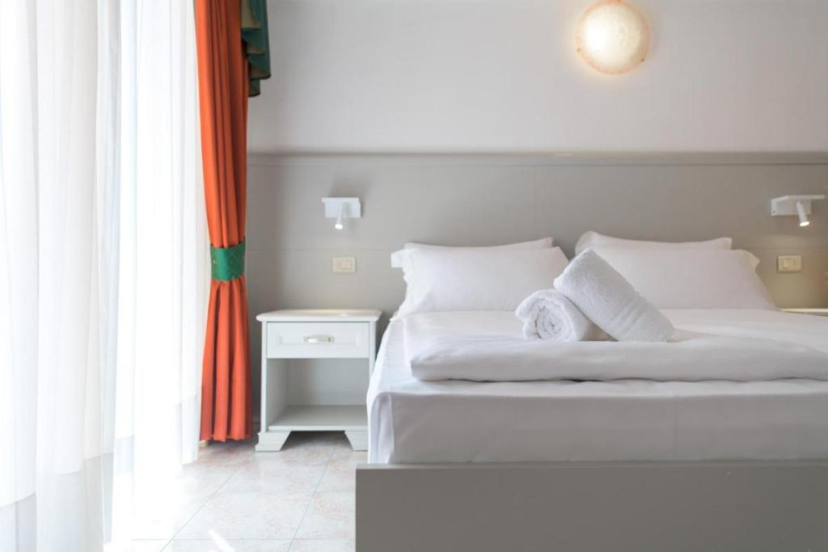 Hotel Garda Bellevue
