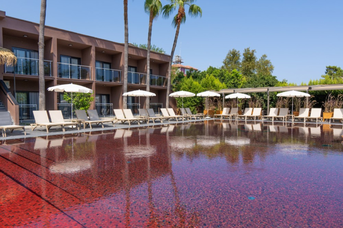 GOLDEN SUN HOTEL