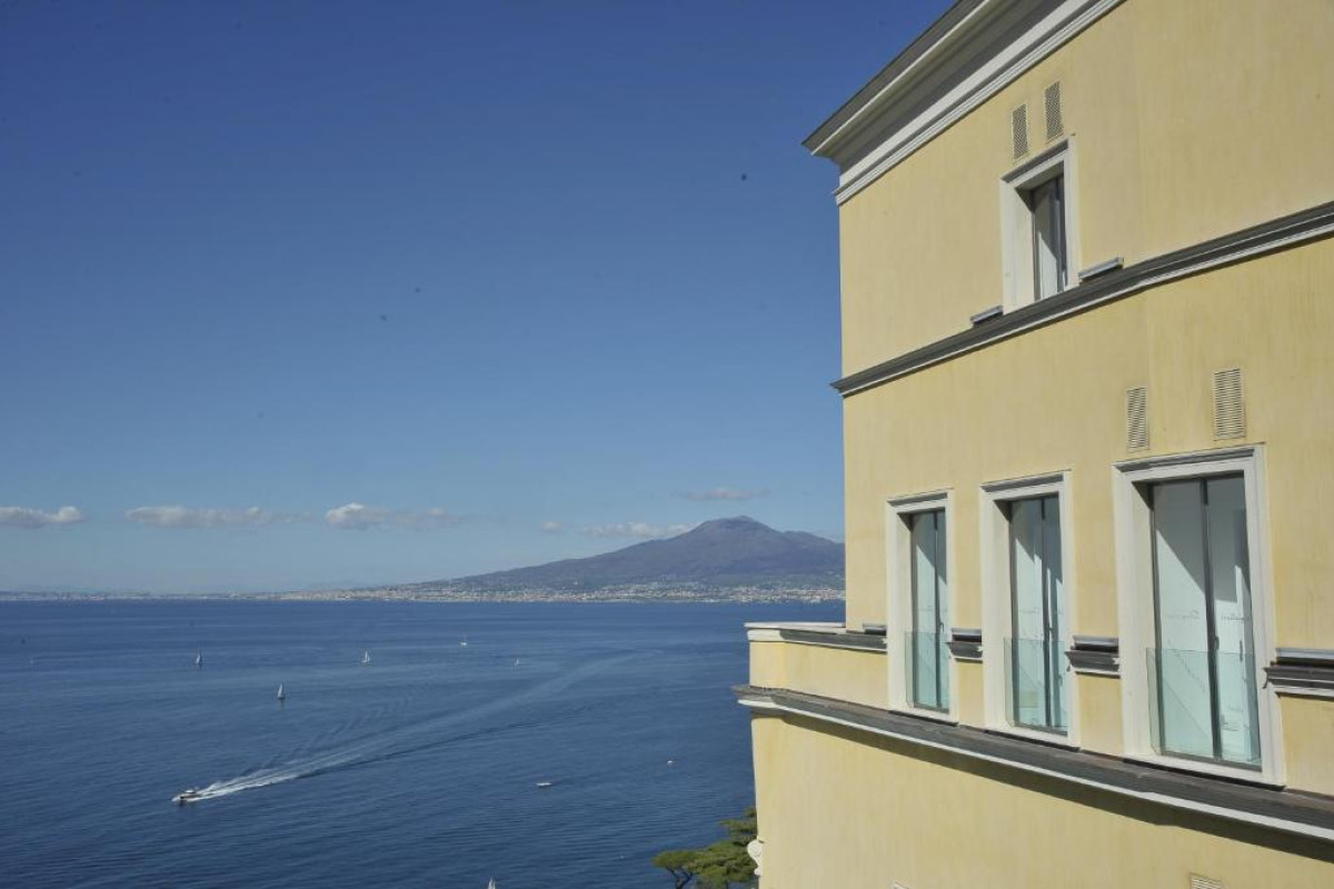 Hotel Grand Angiolieri