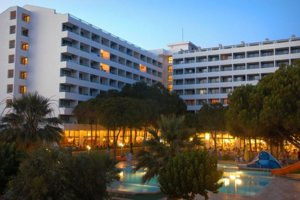 HOTEL GRAND EFE