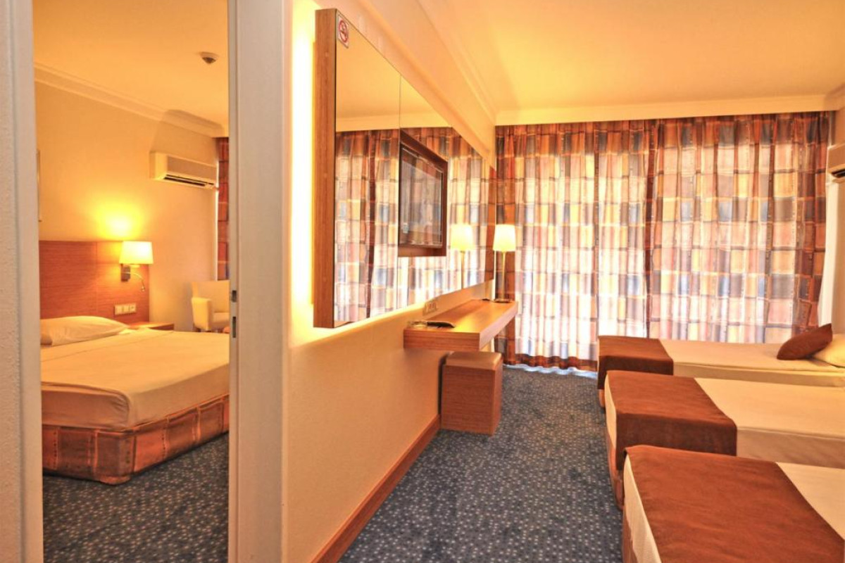 GRAND EFE HOTEL