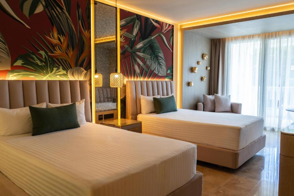 Hotel Grand Riviera Princess