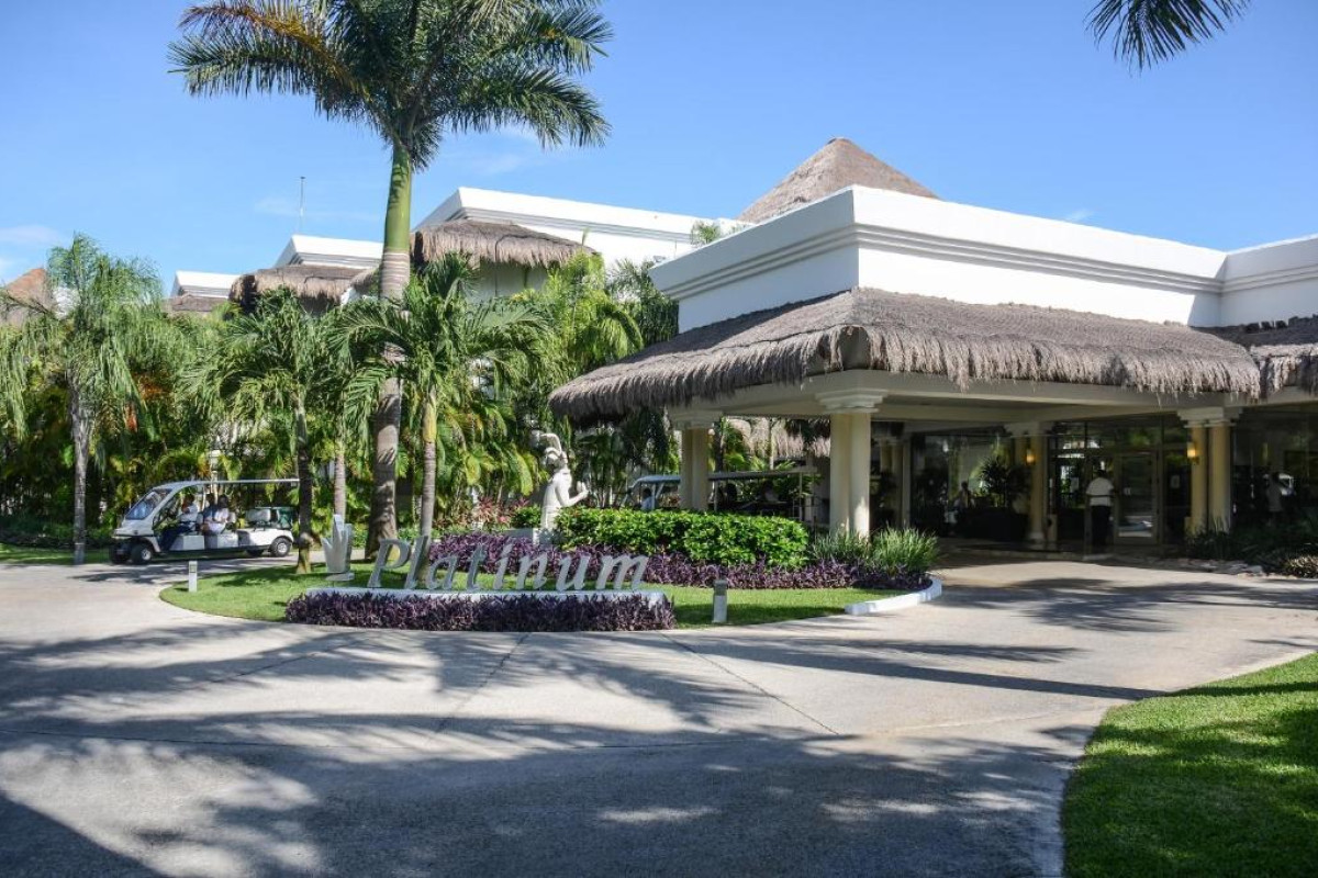 Hotel Grand Riviera Princess