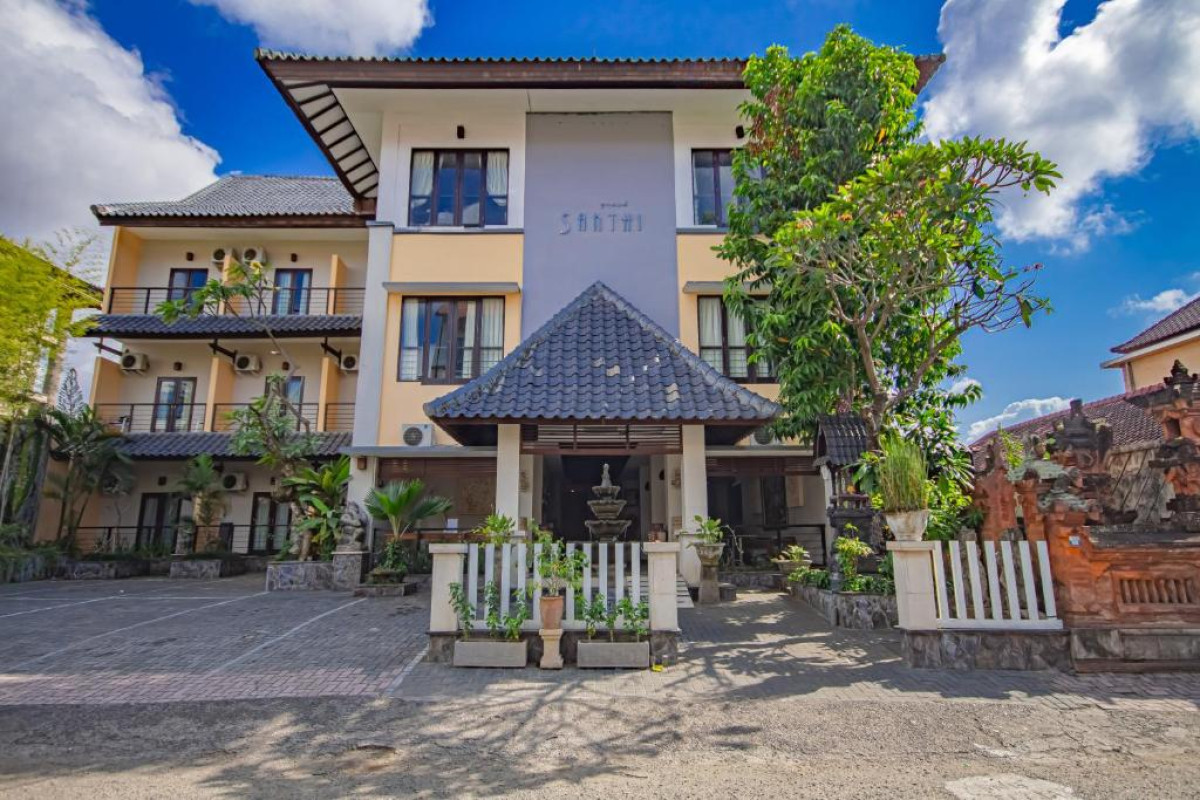 Hotel Grand Santhi