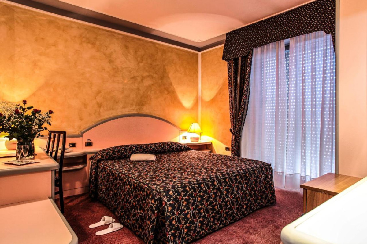 Hotel Grazia Deledda