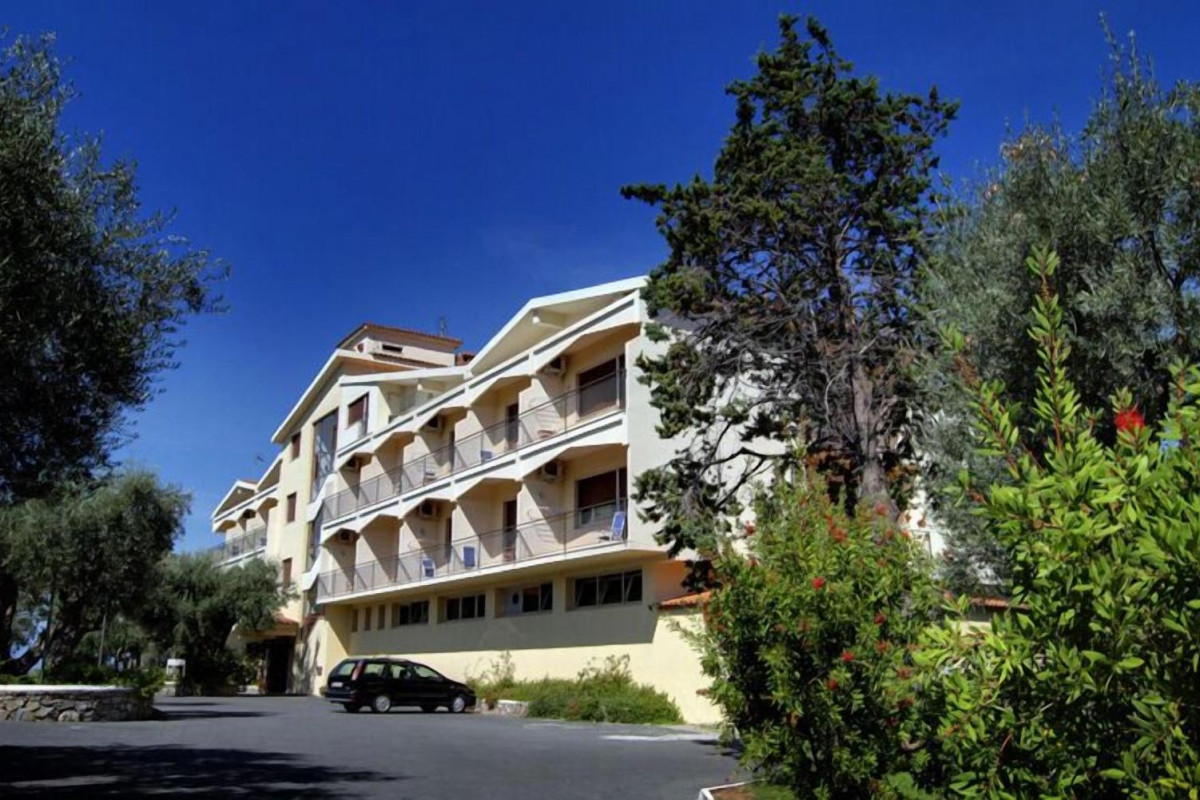 Hotel Guardacosta - Surrise