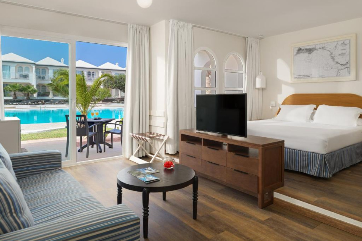 Hotel H10 Ocean Suites