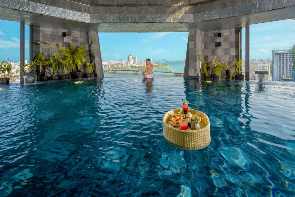 Hotel HAIAN Riverfront Da Nang