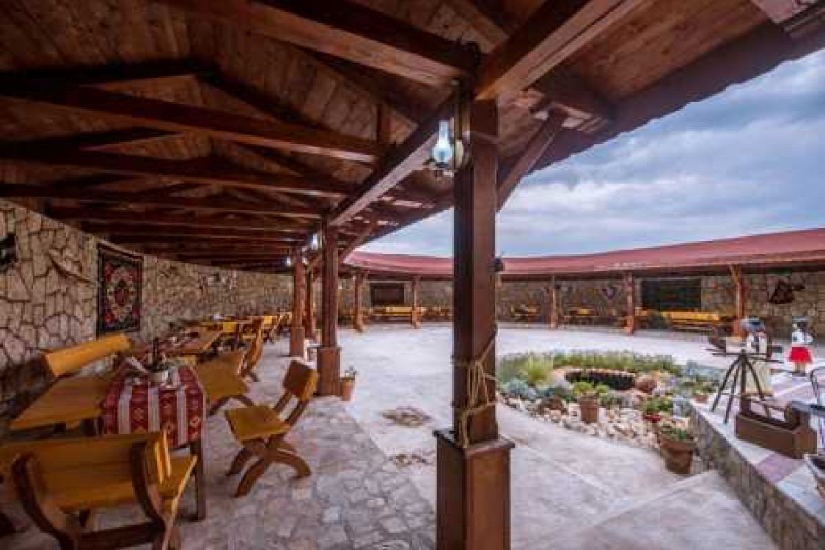 Hotel Hanul Hora Romaneasca