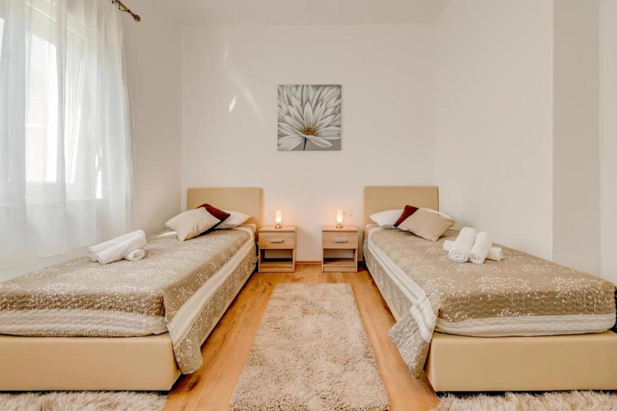 Hotel Happy Home - Rental Residence