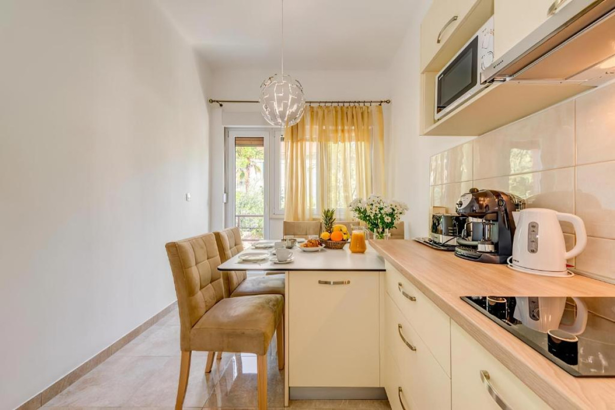 Hotel Happy Home - Rental Residence