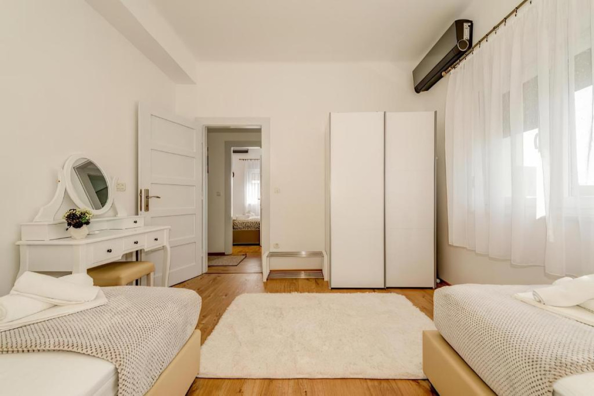 Hotel Happy Home - Rental Residence