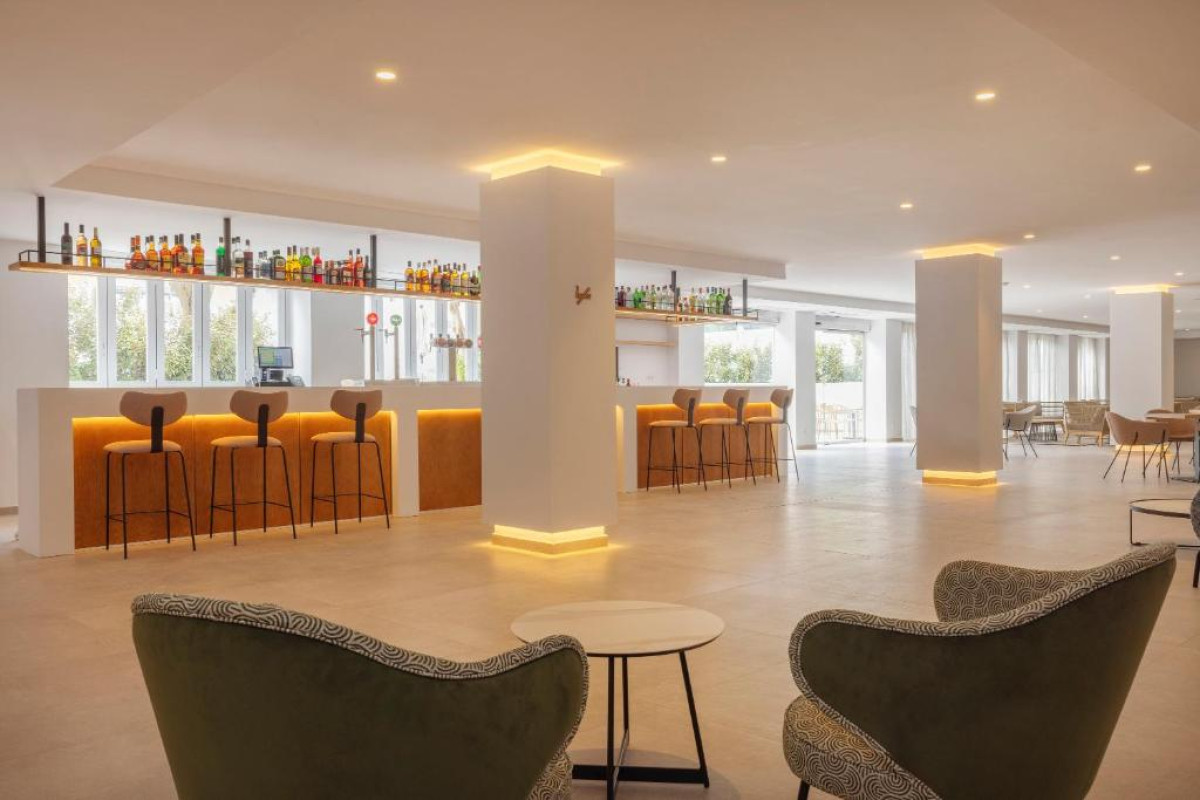 Hotel HM Isabela-Adults Only