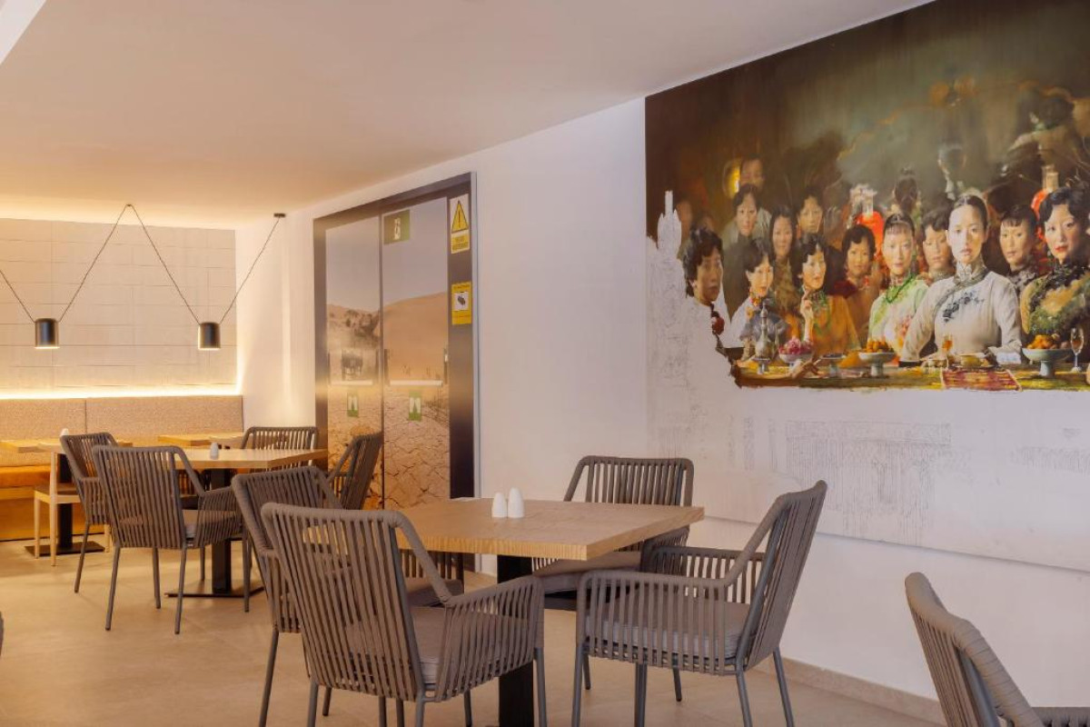 Hotel HM Isabela-Adults Only