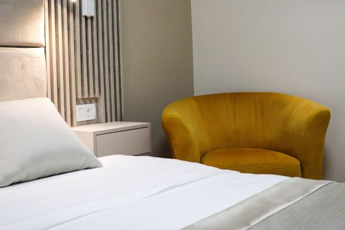 Hotel Holiday
