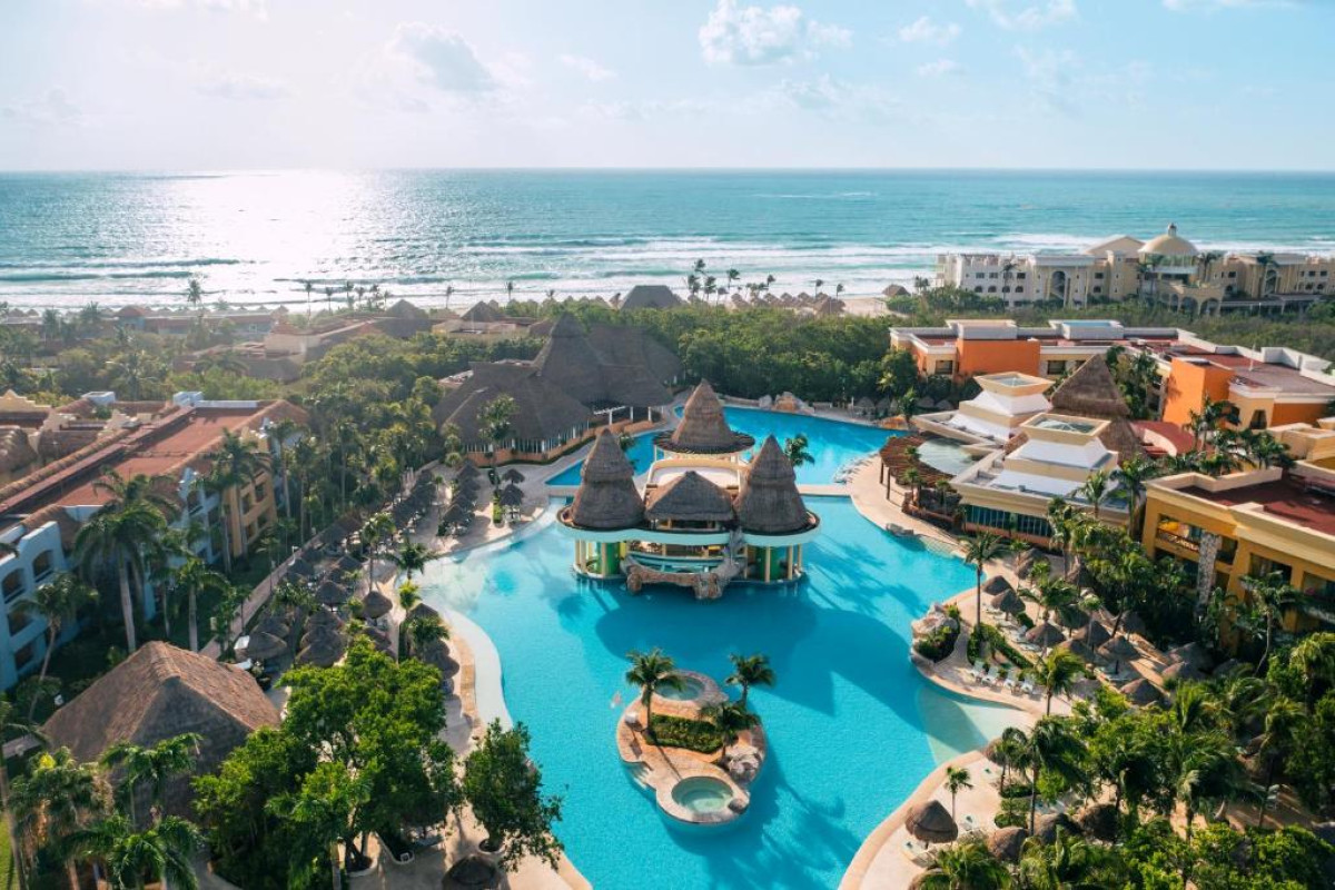 Hotel Iberostar Selection Paraíso Maya Suites