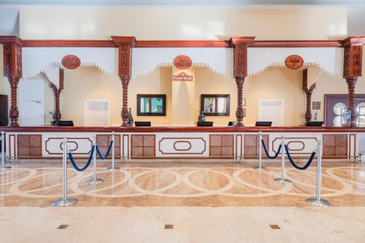 Hotel Iberostar Waves Rose Hall Beach