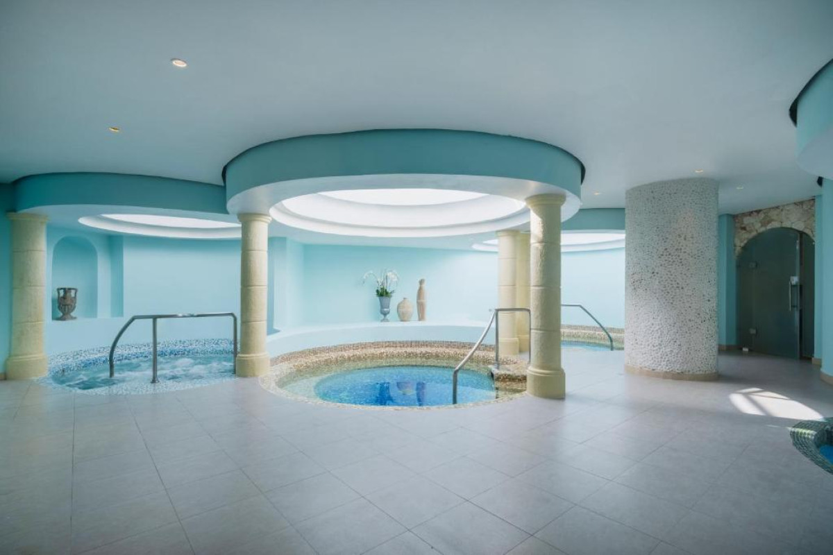 Hotel Iberostar Waves Rose Hall Beach