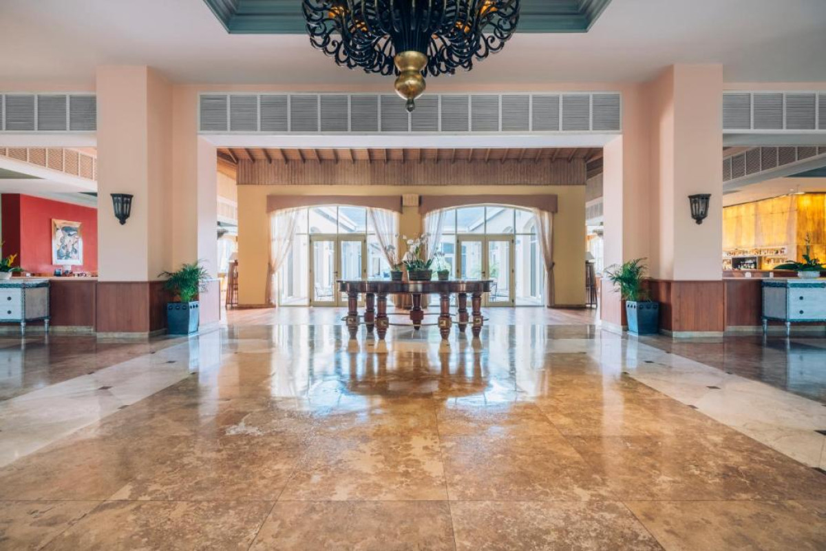 Hotel Iberostar Waves Rose Hall Beach
