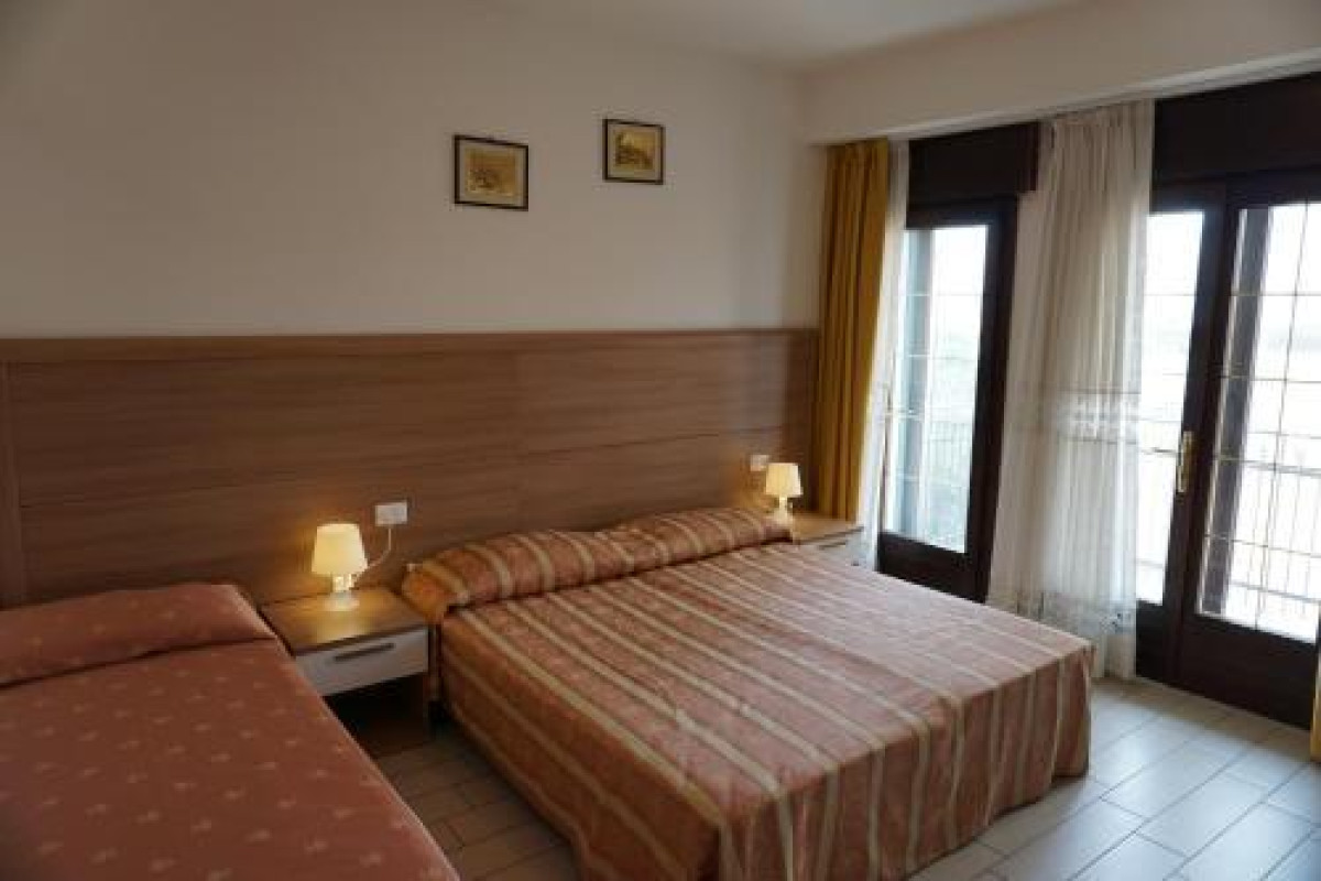 Hotel Ideal