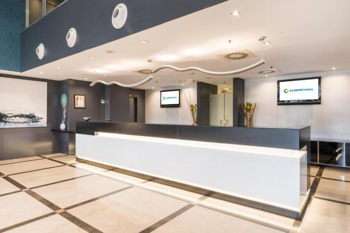 Hotel Ilunion Aqua 4