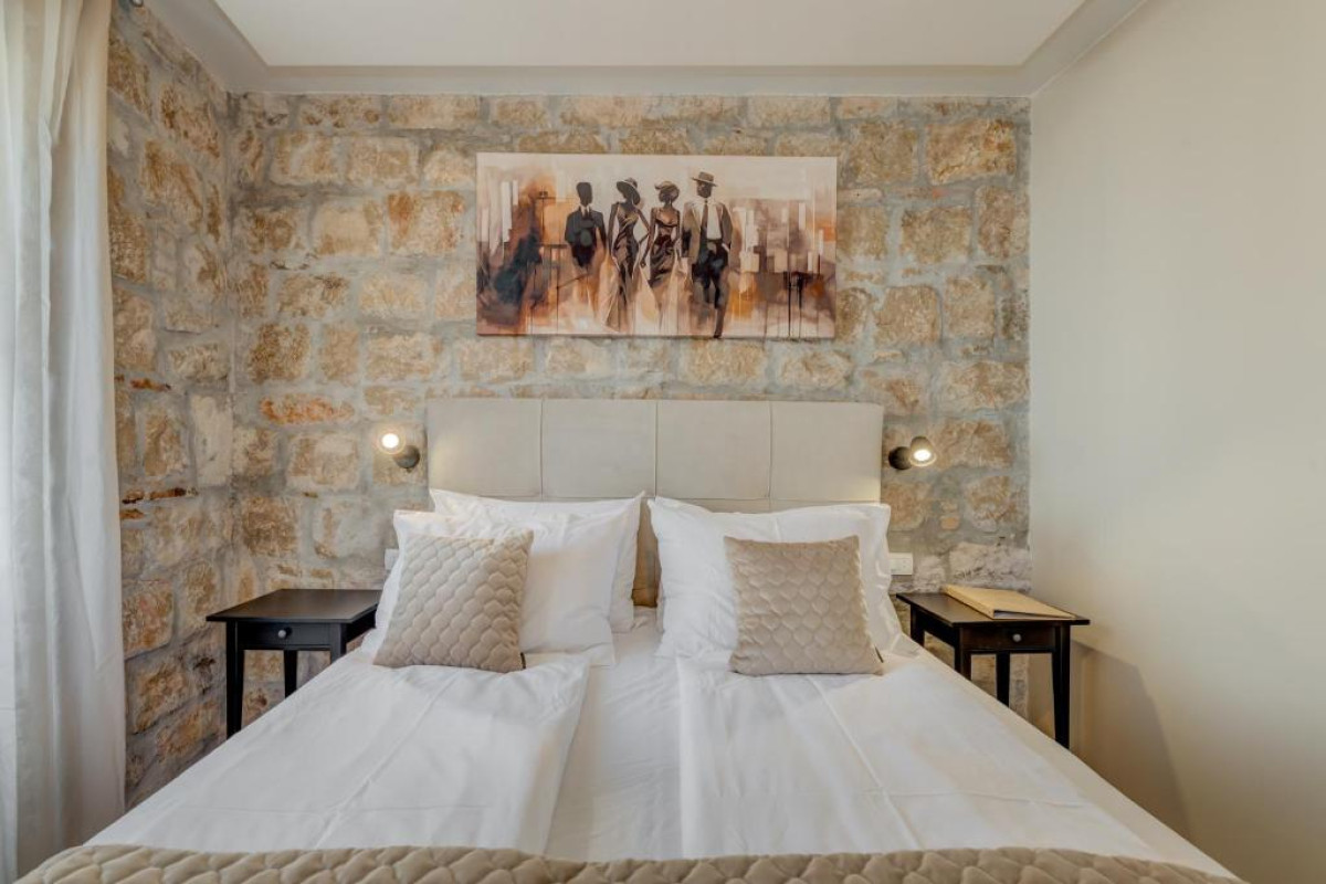 Hotel InMotion Luxury Rooms